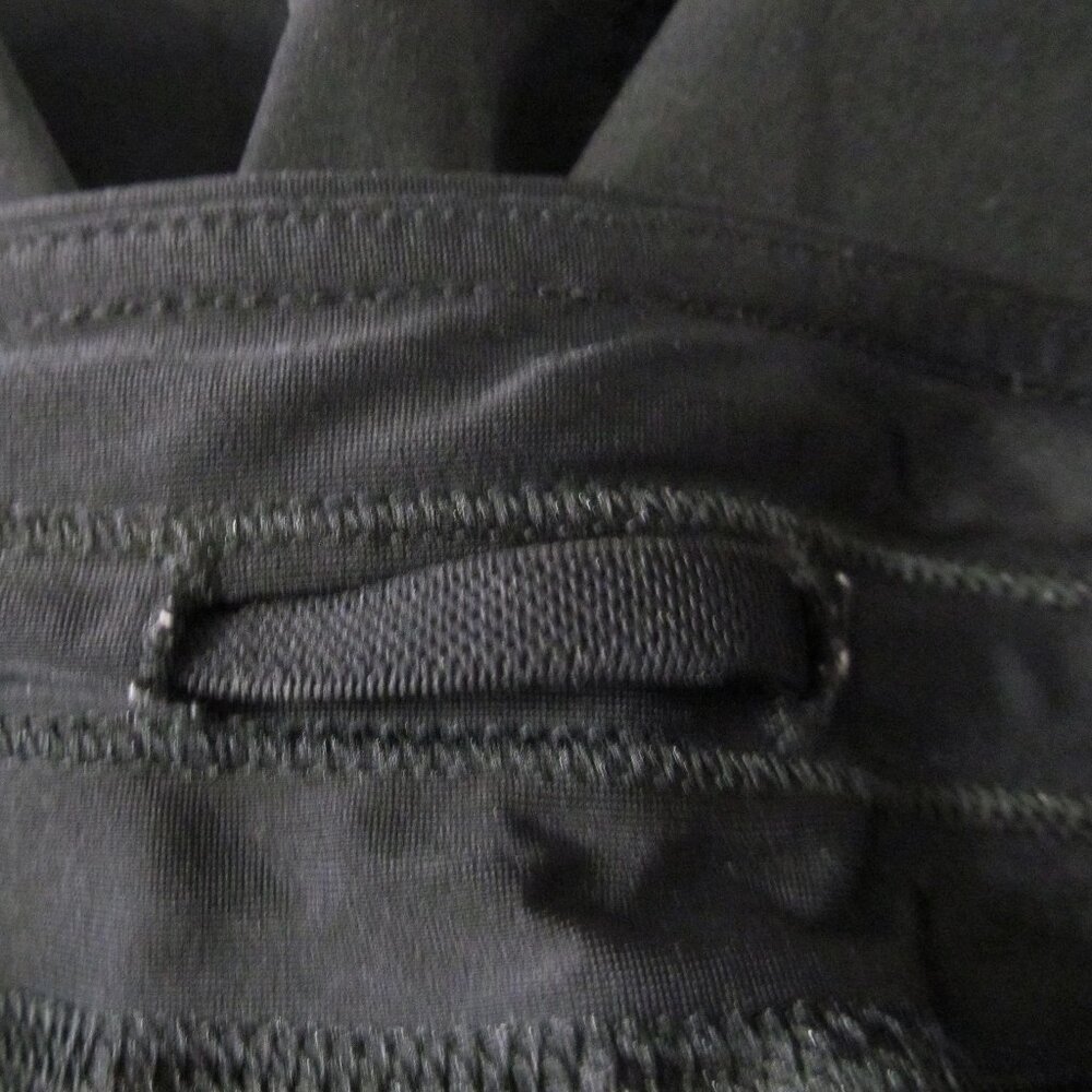 Lands’ End SunShade Stretch Board Swim Shorts - Size 14 - Picture 9 of 10
